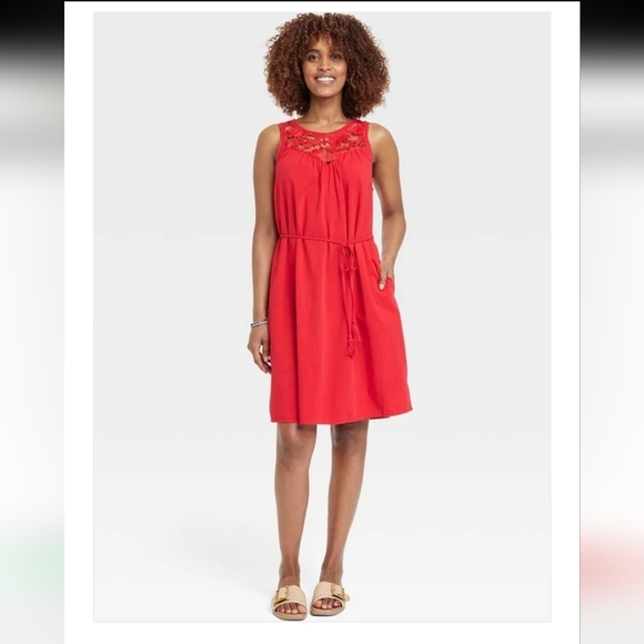 Knox Rose Berry Red A-Line Dress Sleeveless Crochet Bodice Pockets Sz LG NWT - Picture 1 of 15